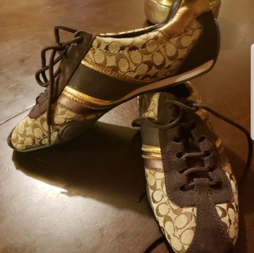 Coach shoes